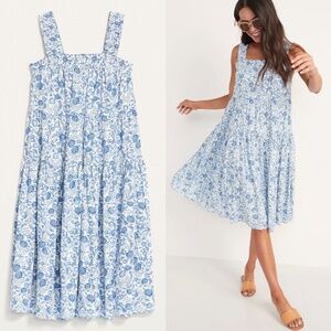 Old Navy Women's XL Blue Floral Sleeveless Smocked Tiered Midi Swing Dress